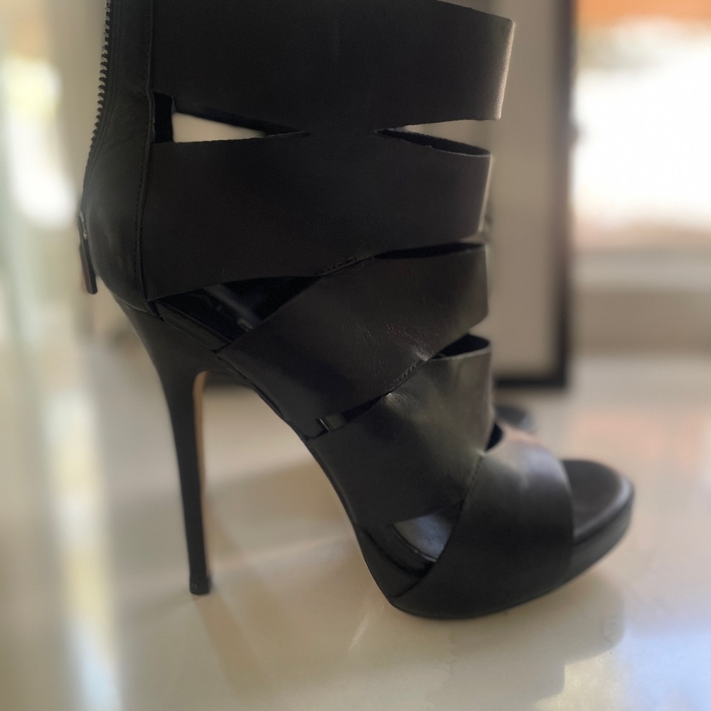 Elegant Black Strappy Heels